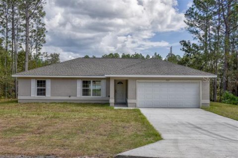 House in Ocala, Florida 3 bedrooms, 123.65 sq.m. № 1378295 - photo 1