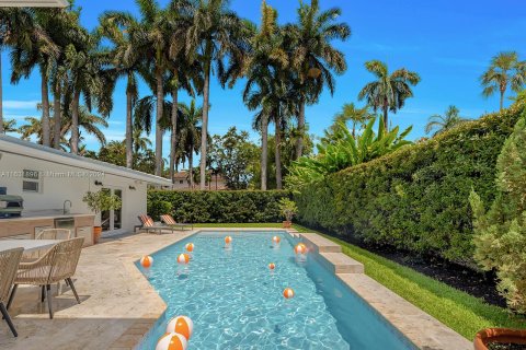 Villa ou maison à vendre à Miami Beach, Floride: 5 chambres, 439.61 m2 № 1305476 - photo 29