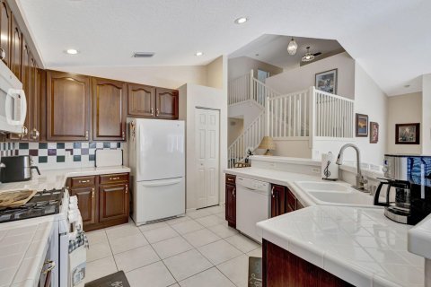 House in Jupiter, Florida 4 bedrooms, 246.93 sq.m. № 1128806 - photo 5