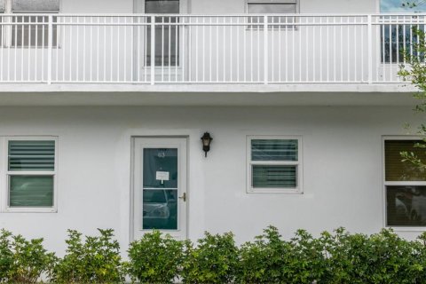 Condo in Vero Beach, Florida, 2 bedrooms  № 1159581 - photo 28