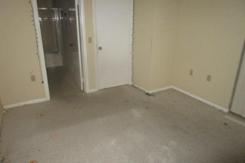 Townhouse in West Palm Beach, Florida 2 bedrooms, 114.83 sq.m. № 1093005 - photo 5