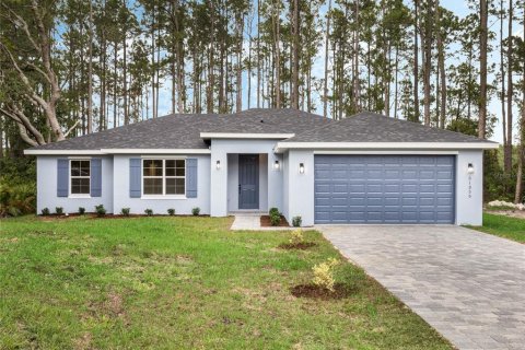 Villa ou maison à louer à Eustis, Floride: 4 chambres, 171.96 m2 № 1346990 - photo 1