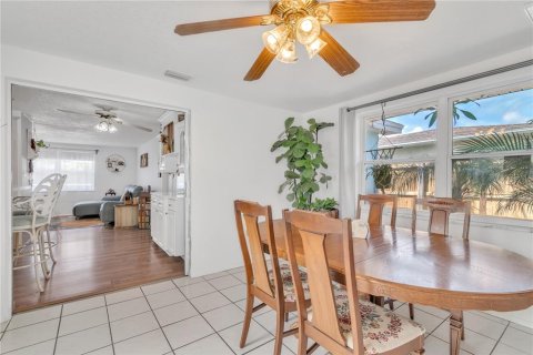 Casa en venta en Port Richey, Florida, 3 dormitorios, 126.81 m2 № 1346612 - foto 22