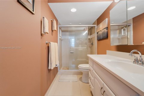 Copropriété à vendre à Hallandale Beach, Floride: 1 chambre, 72.46 m2 № 1294871 - photo 11