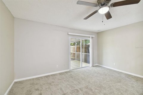 Townhouse in Tampa, Florida 2 bedrooms, 95.13 sq.m. № 1087021 - photo 9