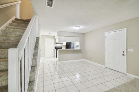 Townhouse in Tampa, Florida 2 bedrooms, 95.13 sq.m. № 1087021 - photo 11