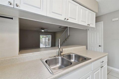 Townhouse in Tampa, Florida 2 bedrooms, 95.13 sq.m. № 1087021 - photo 19