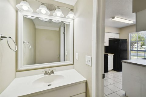 Townhouse in Tampa, Florida 2 bedrooms, 95.13 sq.m. № 1087021 - photo 22