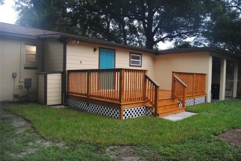 Villa ou maison à louer à Tampa, Floride: 3 chambres, 121.33 m2 № 1378218 - photo 12