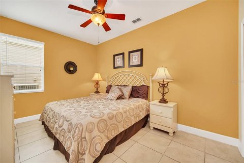 Casa en venta en Davenport, Florida, 4 dormitorios, 188.13 m2 № 1308403 - foto 20