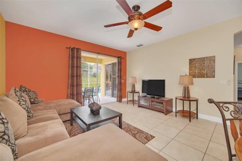 Casa en venta en Davenport, Florida, 4 dormitorios, 188.13 m2 № 1308403 - foto 14