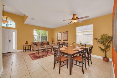 Casa en venta en Davenport, Florida, 4 dormitorios, 188.13 m2 № 1308403 - foto 5