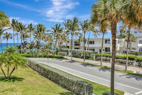 Copropriété à vendre à Deerfield Beach, Floride: 2 chambres, 94.85 m2 № 1155793 - photo 11