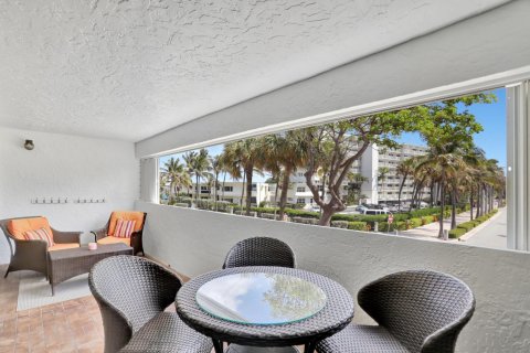 Copropriété à vendre à Deerfield Beach, Floride: 2 chambres, 94.85 m2 № 1155793 - photo 16