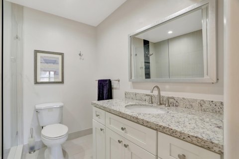 Condo in Deerfield Beach, Florida, 2 bedrooms  № 1155793 - photo 19