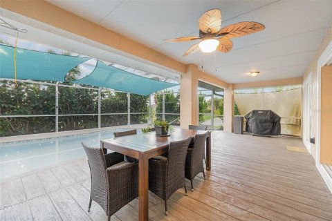 Casa en venta en Cape Coral, Florida, 4 dormitorios, 196.77 m2 № 1382369 - foto 26