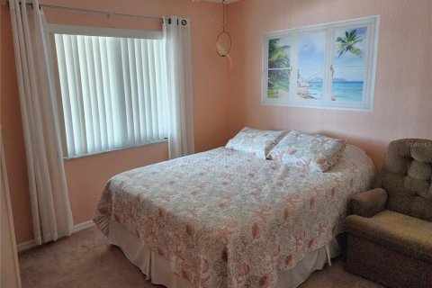 Condo in Punta Gorda, Florida, 2 bedrooms  № 1124447 - photo 16