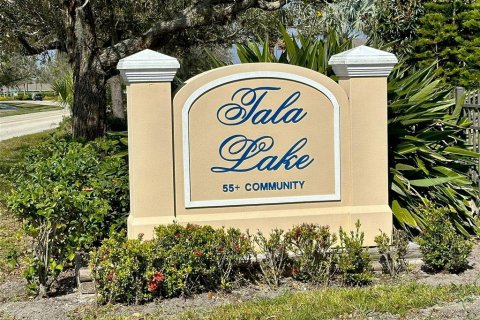 Condo in Punta Gorda, Florida, 2 bedrooms  № 1124447 - photo 3