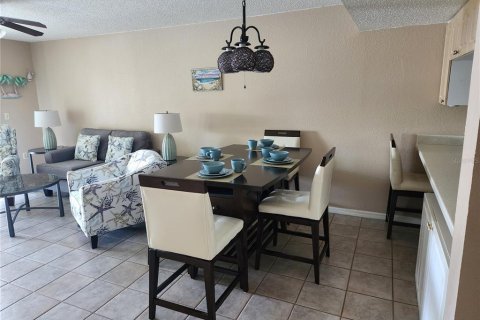 Condo in Punta Gorda, Florida, 2 bedrooms  № 1124447 - photo 7