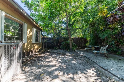 Villa ou maison à vendre à Miami, Floride: 4 chambres, 170.38 m2 № 1389948 - photo 26