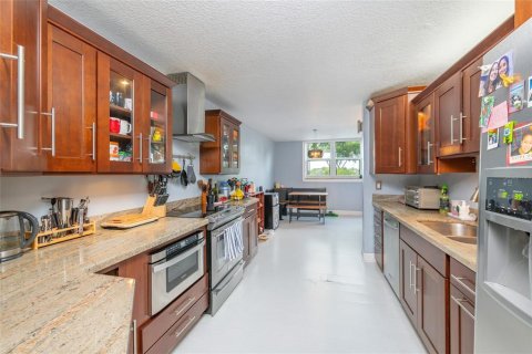 Condominio en venta en Oakland Park, Florida, 2 dormitorios, 116.13 m2 № 814422 - foto 6