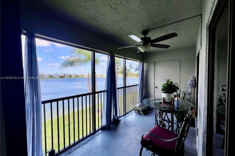 Condo in Homestead, Florida, 1 bedroom  № 1272585 - photo 15