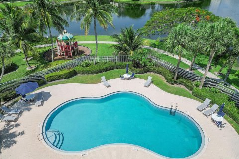 Touwnhouse à vendre à West Palm Beach, Floride: 2 chambres, 111.67 m2 № 1186625 - photo 4