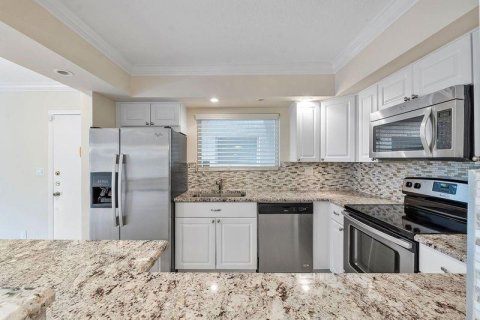 Copropriété à vendre à Deerfield Beach, Floride: 2 chambres, 102.84 m2 № 1154253 - photo 24