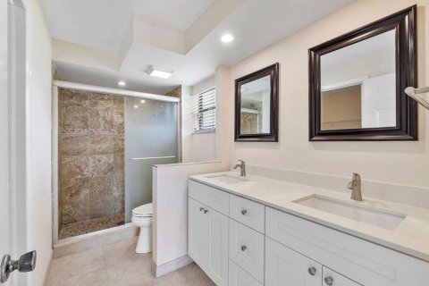 Copropriété à vendre à Deerfield Beach, Floride: 2 chambres, 102.84 m2 № 1154253 - photo 16