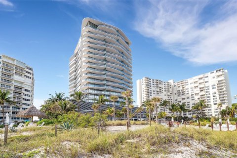 Copropriété à vendre à Pompano Beach, Floride: 3 chambres, 181.62 m2 № 945962 - photo 6