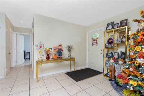 House in Port Charlotte, Florida 3 bedrooms, 147.81 sq.m. № 1369953 - photo 4