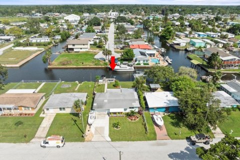 Casa en venta en Hudson, Florida, 2 dormitorios, 90.3 m2 № 1369954 - foto 7