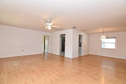 Casa en venta en Orlando, Florida, 3 dormitorios, 149.76 m2 № 1369952 - foto 21