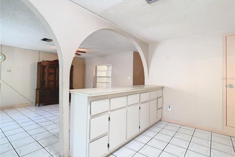 Villa ou maison à vendre à Tampa, Floride: 3 chambres, 147.71 m2 № 1370021 - photo 18