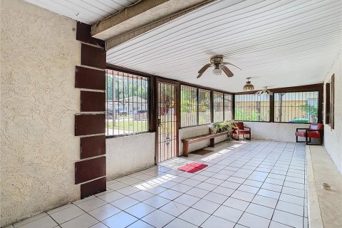 Casa en venta en Tampa, Florida, 3 dormitorios, 147.71 m2 № 1370021 - foto 4