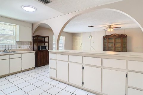 Villa ou maison à vendre à Tampa, Floride: 3 chambres, 147.71 m2 № 1370021 - photo 17