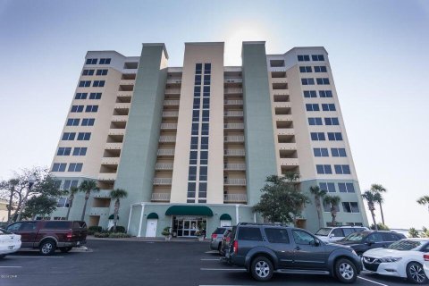 Condominio en venta en Panama City Beach, Florida, 2 dormitorios, 134.43 m2 № 559488 - foto 1
