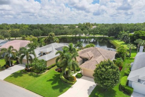 Villa ou maison à vendre à Sarasota, Floride: 2 chambres, 150.5 m2 № 1344192 - photo 3