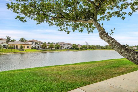 Townhouse in Cooper City, Florida 2 bedrooms, 116.5 sq.m. № 1221633 - photo 6