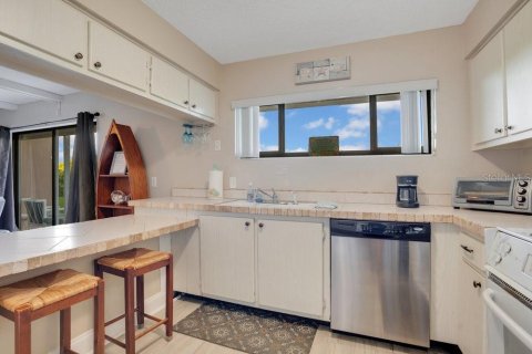 Condominio en venta en Cocoa Beach, Florida, 2 dormitorios, 83.61 m2 № 1384736 - foto 10