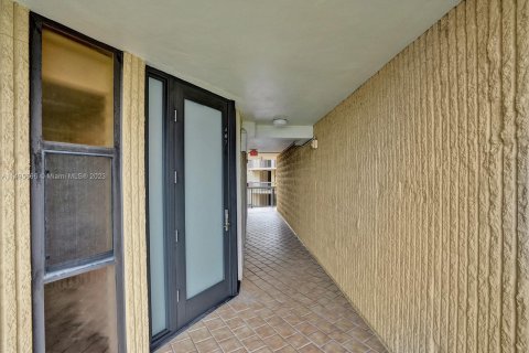 Condominio en venta en Hillsboro Beach, Florida, 3 dormitorios, 193.7 m2 № 873500 - foto 3