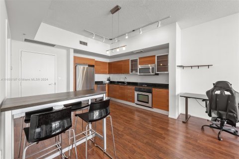 Copropriété à vendre à Miami, Floride: 1 chambre, 68.28 m2 № 1345428 - photo 5