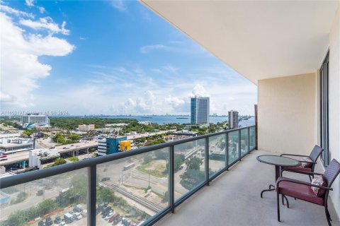 Condominio en venta en Miami, Florida, 1 dormitorio, 68.28 m2 № 1345428 - foto 9