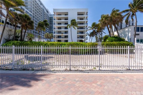 Copropriété à vendre à Miami Beach, Floride: 1 chambre, 69.77 m2 № 1345846 - photo 4