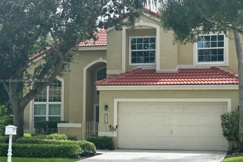 Villa ou maison à vendre à Weston, Floride: 3 chambres, 197.32 m2 № 1345801 - photo 1