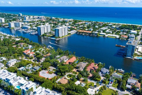 Villa ou maison à vendre à Delray Beach, Floride: 3 chambres, 247.31 m2 № 805426 - photo 2