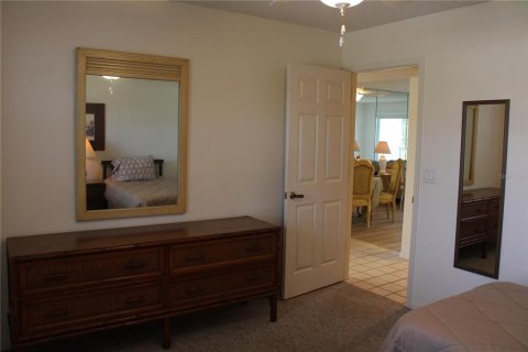 Condo in Palmetto, Florida, 2 bedrooms  № 1369678 - photo 22