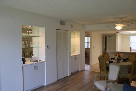 Copropriété à louer à Palmetto, Floride: 2 chambres, 90.86 m2 № 1369678 - photo 11