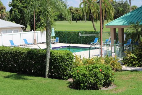 Condo in Palmetto, Florida, 2 bedrooms  № 1369678 - photo 27