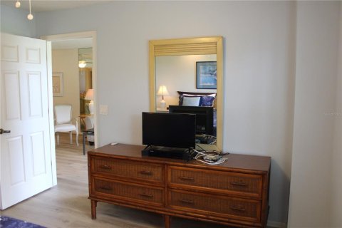 Condo in Palmetto, Florida, 2 bedrooms  № 1369678 - photo 16